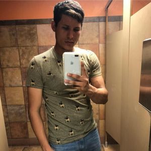 Meet your Posher, Bernardo